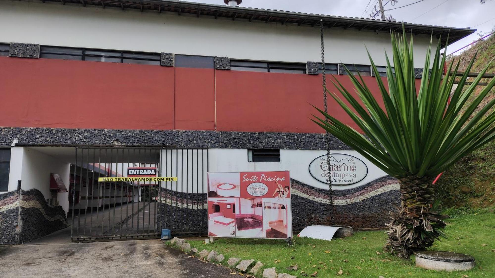 Motel Charme De Itaipava Bagian luar foto